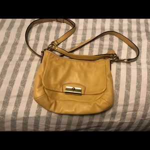 Medium cross body bag